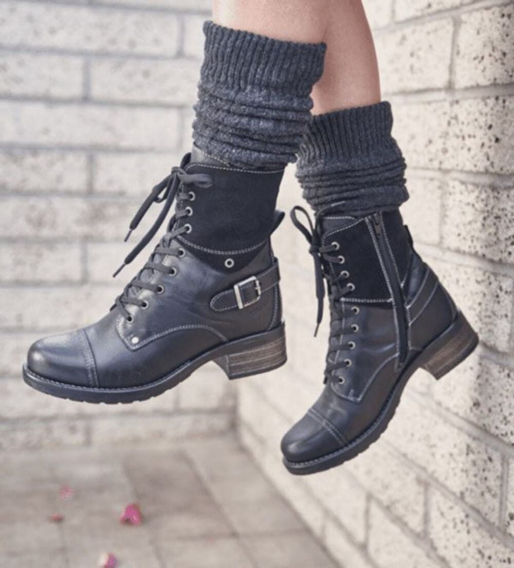 Taos Footwear Crave Boots Size 39 US 8 - 8.5 Black Leather Suede
